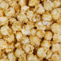 Popcorn o smaku słonego karmelu – chrupiący karmelizowany popcorn słony karmel